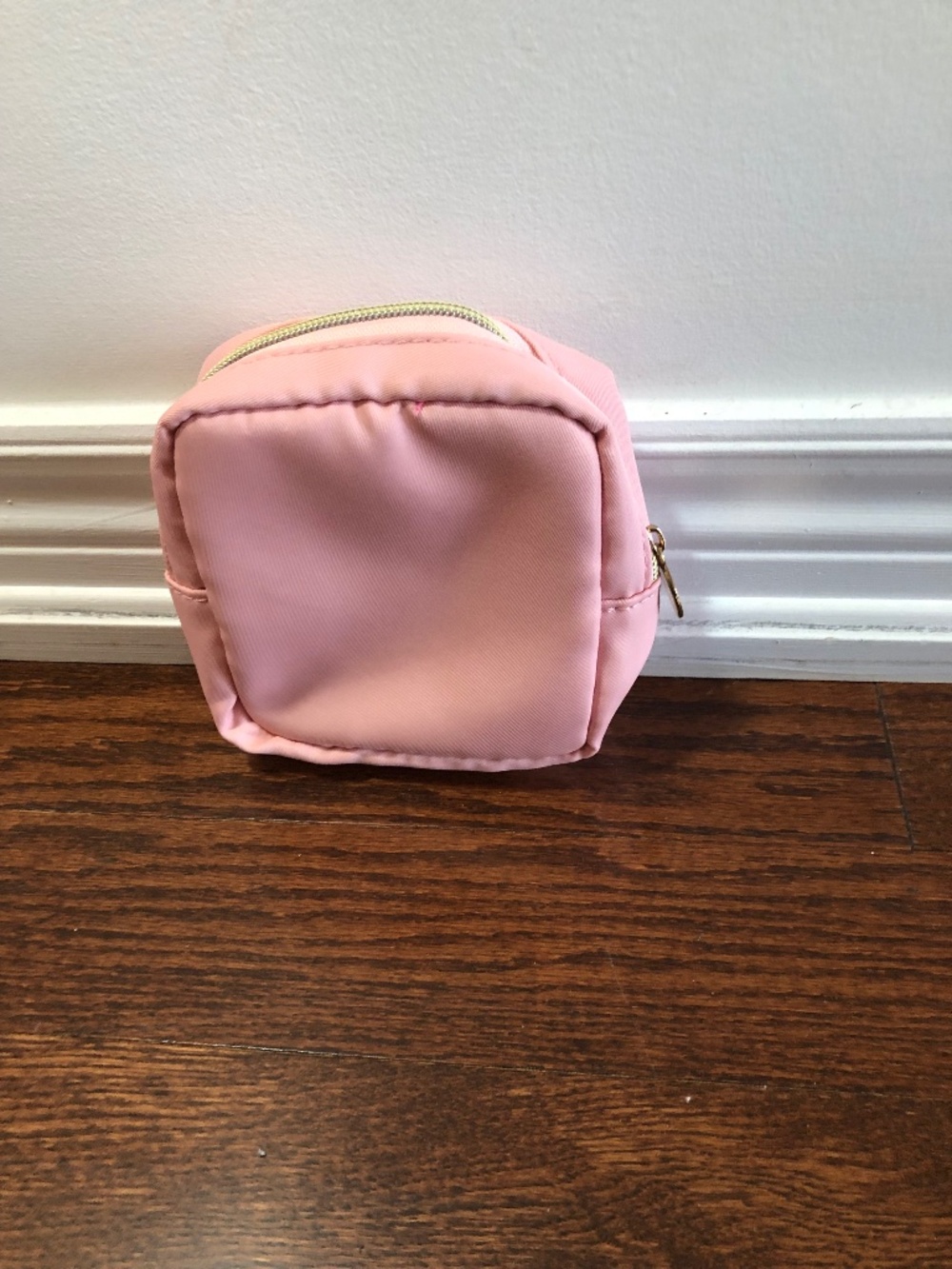 Square Zip Pouch (Pink)